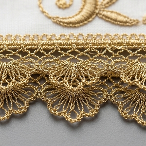 Handmade Gold Bullion Metallic Thread Embroidered Neck <b>Collar</b> Elegant White Fabric V-Neck <b>Collar</b> For Clergy Uniform Dress - Product Image 6