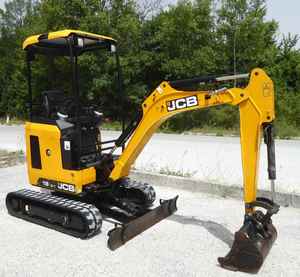Mini-excavatrice TOP POWER JCB 18Z-1 T3, excavatrice compacte à chenilles à balancement de queue nul avec hydraulique auxiliaire - Product Image 2