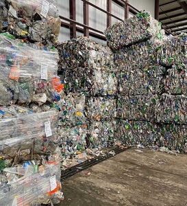 Déchets de bouteilles PET, flocons de haute pureté, fournisseur en gros pour l'exportation - Product Image 1