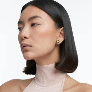 ต่างหูเม็ดเดี่ยวชุบทองแฟชั่นกับหินสีเขียวตัดแบบผสมเครื่องประดับดีไซน์ไม่สมมาตรผู้ผลิตขายส่ง - Product Image 6