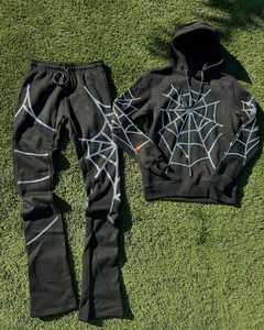 Conjunto de chándal de hermandad de inspiración griega con estilo, Sudadera con capucha y pantalones negros con diseño de araña personalizado para Ultimate Sorority Vibes - Product Image 1