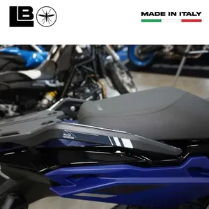 Autocollants 3D pour moto compatibles avec Suzuki V-Strom 800DE, poignée de maintien passager, autocollants décoratifs en vinyle - Product Image 3