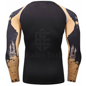 Rashguard MMA à manches longues, très demandé, couleur personnalisable, vêtement de compression respirant et à séchage rapide, idéal pour le fitness et les activités sportives. - Product Image 3