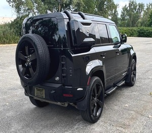 UTILISÉ RHD/LHD 2023 L-et R-over De-fender 110 X-Dynamic SE - Product Image 5