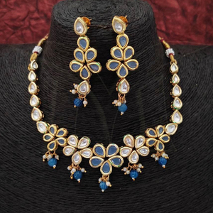 Kundan Pierres Haute Plaqué Or Kundan Bijoux Fantaisie Fête porter Ensemble Collier Court - Product Image 1