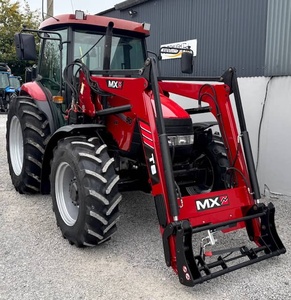 Nouveau tracteur CASE JX90 avec chargeur frontal MX, tracteur utilitaire agricole de 90 CV pour les travaux agricoles, le chargement et la manutention - Product Image 2