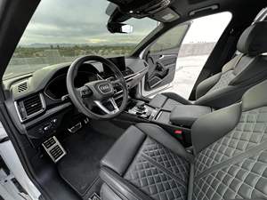 Audi SQ5 ABT 2021, 2 500 Miles, Pack Prestige S Sport, Moteur Turbo, Sièges en Cuir, Toit Ouvrant Panoramique Automatique, Conduite à Gauche - Product Image 5