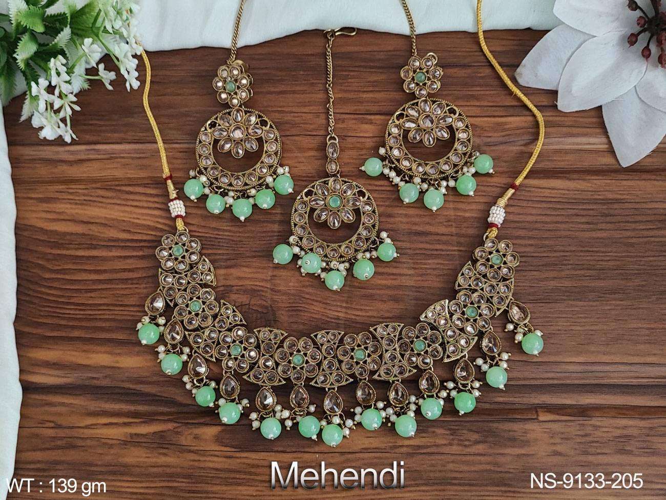 สีเขียวมิ้นท์