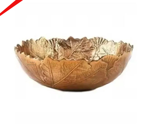 Bol à chocolat au fini doré au look royal au design étonnant pour servir les aliments - Product Image 2