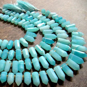 Forma de bala de lápiz facetado Briolette de ópalo azul peruano natural 0,5 a 1 pulgada hebra de cuentas de piedra larga 8 pulgadas - Product Image 1