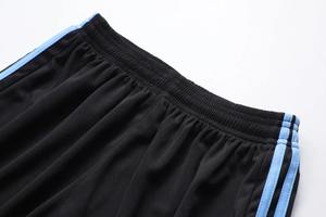 Ensemble de football 2026 unisexe pour adulte – T-shirt et short de sport contrastés, anti-transpiration, personnalisables avec nom d'équipe, respirants, col en V, vêtements de sport - Product Image 6