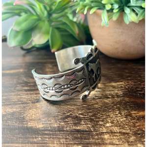 Emerson Kinsel Sterling <b>Silver</b> Horse-Themed Fashion <b>Cuff</b> <b>Bracelet</b> - Product Image 4