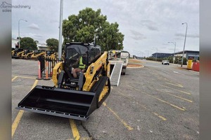 2023 Cat 255 Skid Steer <b>Loader</b> 9 Ton Rated Load Articulated <b>Tractor</b> & Wheel <b>Loader</b> for Sale - Product Image 4