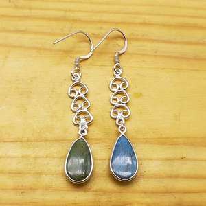 High-Grade 925 <b>Silver</b> <b>Drop</b> <b>Earrings</b> Natural Beautiful Labradorite with Jali Work Wedding Occasion Wholesale Gift Item - Product Image 3