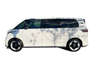 Sharp White 2024 Pro S RWD Eléctrico, Volante a la Izquierda, Cuero, Calefacción, Transmisión Automática, Sistema de Navegación, R17, Furgoneta Ligera de 7 Plazas - Product Image 2