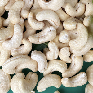 Noix de cajou en vente chaude WW180, WW240, WW320, LP Noix de cajou crues Noix de cajou W320 Prix raisonnable - Product Image 1