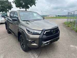 HILUX SUV USADO 4x4 AWD >8L 2024 Asientos de Cuero Control de Crucero ACC Automático Cámara Trasera 360° Pantalla Táctil 4.5L Euro IV - Product Image 4