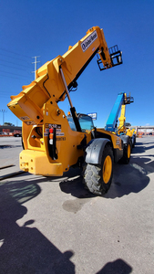 2018 512-56 S Used Telehandler Reliable High Reach Lifting Equipment - Product Image 4