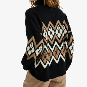 เสื้อสเวตเชิ้ตผู้หญิงคอกลมโอเวอร์ไซส์ผ้าฟลีซสำหรับฤดูหนาวรุ่นใหม่ล่าสุด  โลโก้ด้านหน้า  ผ้าหนานุ่ม  สไตล์สตรีทแฟชั่น  ขายส่ง - Product Image 4