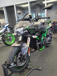 Oferta Anual 2024 Z H-2 SE (ABS) Hypernaked Nueva (Motocicleta) - Product Image 2