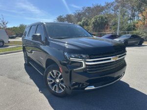 Chevrolet Tahoe LT RWD 2023 d'occasion propre - Product Image 2