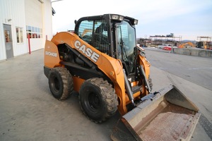 Cargadora Compacta SV340B con Motor Diésel Euro5, Tracción por Orugas y Componentes de Rodamiento de Alta Eficiencia para Uso en Construcción - Product Image 4