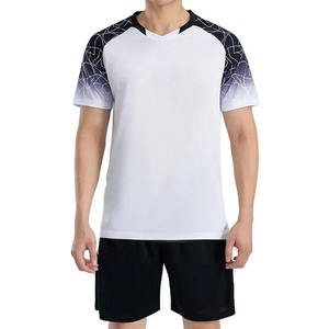 เสื้อฟุตบอลแบบระบายอากาศสั่งทำพิเศษ 100% โพลีเอสเตอร์ ซับเหงื่อ กันน้ำ สำหรับนักเตะมืออาชีพ ปี 2025 - Product Image 5