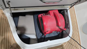 Barcos Nimbus C11 2024 a precio de fábrica, preparados para comercio al por mayor - Product Image 5