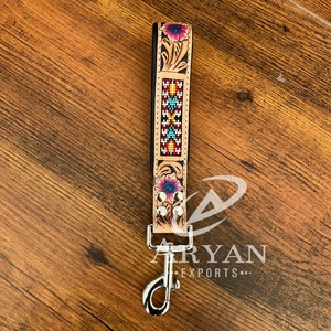 Laisse OEM de haute qualité pour animaux de compagnie en cuir de vache poignée courte pour le contrôle laisse de chien mains libres de concepteur réglable - Product Image 1