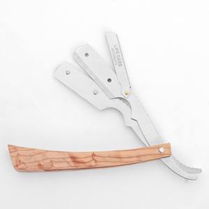Navaja de Afeitar Profesional de Acero Inoxidable con Mango de Madera y Funda de Cuero de Life Care Instruments - Product Image 2