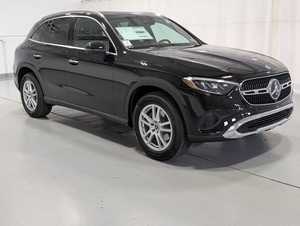 Gran Demanda: Mercedes-Benz GLC 300 AWD 4MATIC SUV 2025, Motor Turbo de 2.0L y 4 Cilindros en Línea con Sistema Híbrido Ligero de 48V - Product Image 3