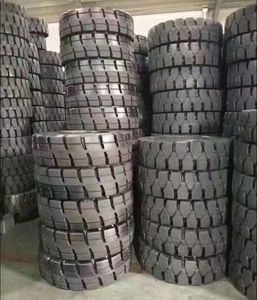 Pneus de chargeur de qualité supérieure fabriqués en Chine 10-16.5 10 16.5 Roues de chargeur à chenilles robustes pour la construction, l'exploitation minière et l'agriculture - Product Image 5