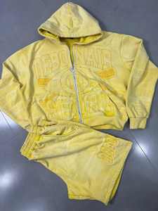 Conjunto de chaqueta y pantalones cortos personalizados con cremallera, chándales Vintage con cremallera y lavado ácido, Conjunto de sudadera con capucha y pantalón corto con cremallera DTG con diamantes de imitación - Product Image 2