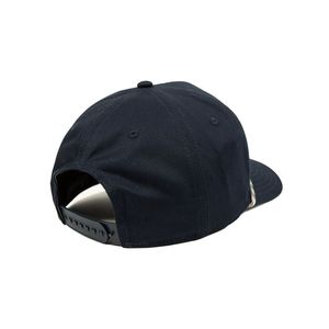 Gorra de Golf de 5 Paneles de Secado Rápido con Diseño OEM, Detalle de Cuerda Personalizado, Logotipo Frontal, Visera Curva Ajustable y Cierre a Presión - Product Image 5