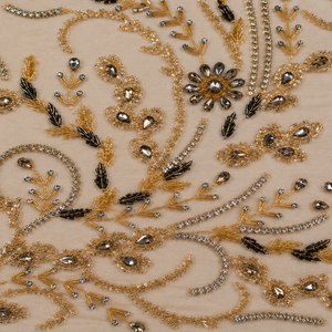 Lehenga Choli de Lujo con Encajes Negros, Diseño Floral Bordado Ligero y Transpirable, con Trabajo Zari, para Bodas y Fiestas, para Mujer - Product Image 1