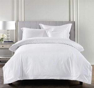 Oaptimo 400 TC Blanc Moderne 100% Coton Biologique Ensemble de Taies d'Oreiller de Mariage Écologique Réversible Durable Jetable 4 Pièces - Product Image 1