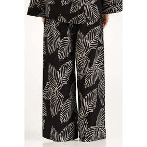 Pantalones de Chifón Negro de Corte Regular WM-COD-SS25-364B con Decoración Estampada, Ropa Casual de Verano, Mezcla de Algodón y Lino - Product Image 2