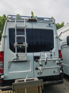 Porte-vélo pliable avec support de pneu de secours intégré <span class=keywords><strong>pour</strong></span> <span class=keywords><strong>camping</strong></span>-cars et pare-chocs RV - Product Image 4