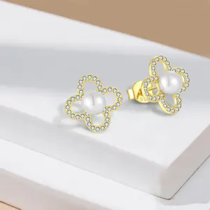 Luxury 4 Leaf Clover Pendant Necklace Earring Clover Freshwater Pearl White Zircon Jewelry Set Lady Gifts