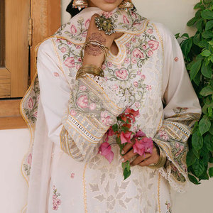 ชุดสูทผู้หญิงปักลายทันสมัย  ผู้จัดจำหน่ายชุดสไตล์ชาติพันธุ์สุดอินเทรนด์  ชุดสูทผู้หญิงปักลายคลาสสิก - Product Image 4