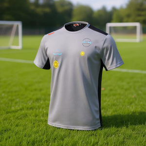 T-shirt technique avec technologie 37.5, vêtements de sport pour garçons - Product Image 3