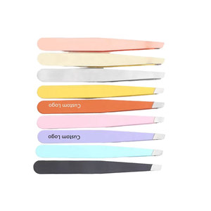 Pince à épiler professionnelle en acier inoxydable de haute qualité à pointe inclinée avec applicateur de faux cils – Outil de beauté et de toilettage - Product Image 2