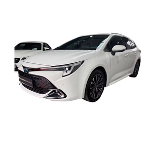 Toyota Corolla Cross SUV USADO con BAJO KILOMETRAJE - Product Image 1