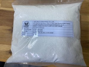 Top vendeur en gros noix de coco desséchée goût sucré fabriqué à partir de 100% noix de coco fraîche et pure strictement sélectionnée - Product Image 2