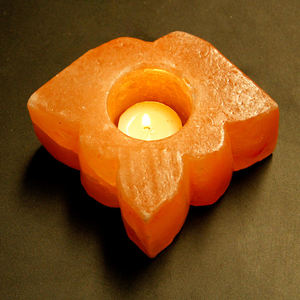 Himalayan Salt Organic Material Carved Flower Theme Tea <b>Light</b> <b>Leaf</b> Shape Salt Lamp Decoration Piece Wedding Gift Purpose - Product Image 5