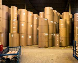 Rollo de papel prensa de 45gsm de alta calidad al por mayor, tamaño A4, pulpa blanca reciclada, papel periódico de alta calidad, hojas de 42gsm 45gsm - Product Image 2