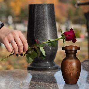 Small Keepsake Cremation <b>Urn</b> for Human <b>Ashes</b> with Wood Grain Finish Mini Personal Funeral <b>Urn</b> for <b>Pet</b> or Human <b>Ashes</b>, Decorative - Product Image 6