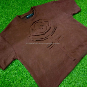 Camiseta con apliques Vintage de gran tamaño Boxy personalizada para hombre, camiseta recortada desgastada de algodón con cuello simulado y lavado ácido para hombre - Product Image 1