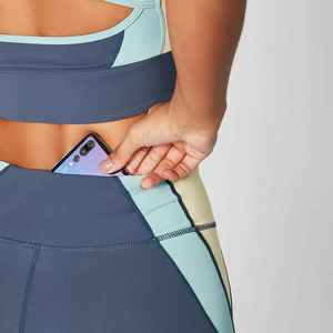 Leggings de yoga avec ceinture pour femmes OEM Leggings de compression extensibles à motif solide et respirabilité maximale imprimés par sublimation - Product Image 2