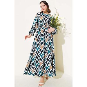 Vestido elástico con cintura y Cinturón estampado direccional Esmeralda - Product Image 3